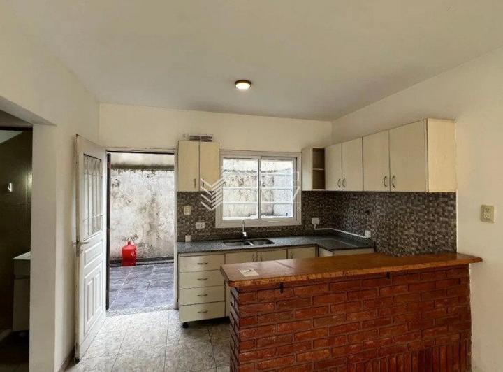 Departamento · 100m² · 4 Ambientes · 1 Cochera