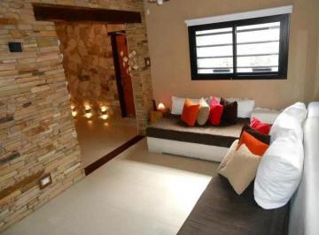 Casa · 150m² · 4 Ambientes · 2 Cocheras · Venta Casa 3 Dorm. Ranelagh con Cochera