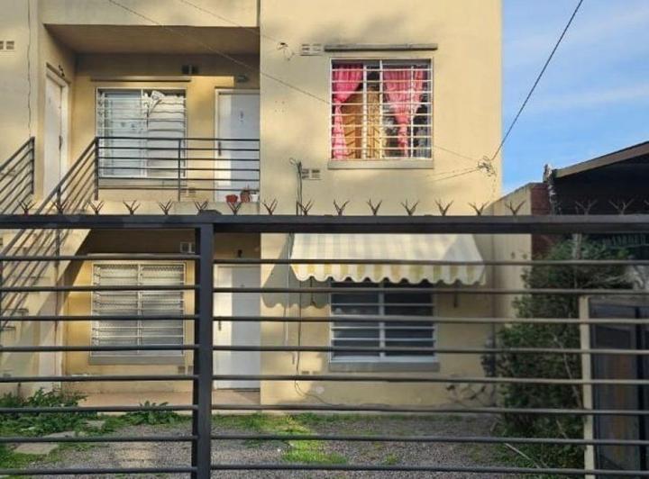 Departamento · 40m² · 2 Ambientes · 1 Cochera