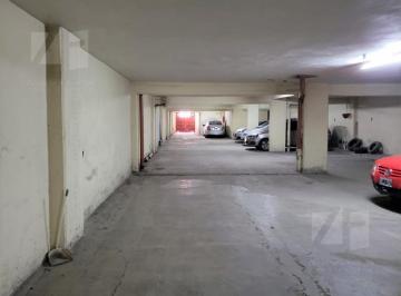 Garage · 12m² · 1 Ambiente · Alquilo Cochera Pb en Pleno Centro