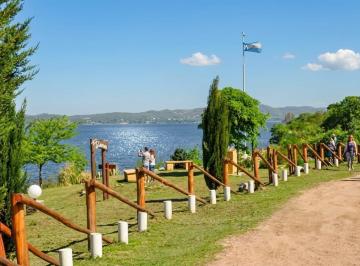 Foto · Venta | Terreno 706 m² con Vista Al Lago San Roque – Villa Parque Síquiman
