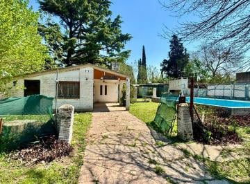 Quinta vacacional · 65m² · 2 Dormitorios · Venta Quinta 2 Dormis, Av Illia 2000 - San Nicolas