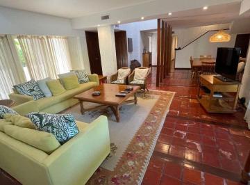 Casa · 383m² · 4 Ambientes · 2 Cocheras · Alquiler Casa 4 Amb C/ Dep Amobl Country Cardales