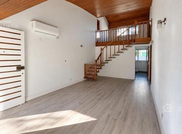 Casa · 130m² · 5 Ambientes · 2 Cocheras · Chalet 5 Amb. con Jardín y 2 Cocheras, a 1/c de Av Maipú