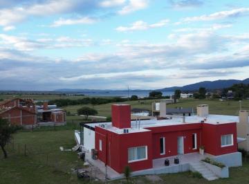 Casa de 4 ambientes, Villa Ciudad Parque Los Reartes · Casa en Venta en Punto Claro/ 2 Dorm.