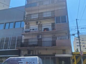 Departamento · 60m² · 3 Ambientes · Alquiler Departamento Tres Ambientes San Martin Centro