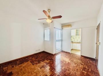 Departamento · 35m² · 2 Ambientes · Alquiler Depto 2 Amb con Balcón Recoleta