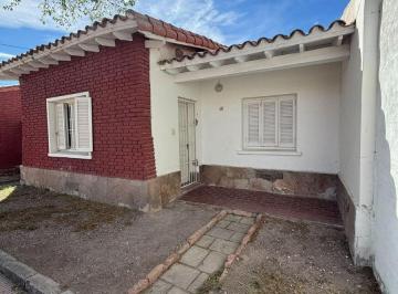 Casa de 4 ambientes, Ciudad de Mendoza · Venta de Casa de La Sexta Sección.
