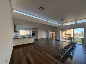 Casa de 10 ambientes, Córdoba · Casa en Alquiler Valle Escondido - Santina Norte