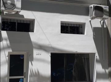 Local comercial · 60m² · 2 Ambientes · Local en Pichincha