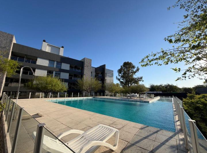 Departamento · 45m² · 2 Ambientes · 1 Cochera