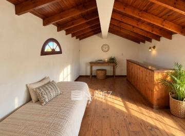ANC-ANC-1774_2 · Venta Casa 5 Ambientes en Bernal, Quilmes