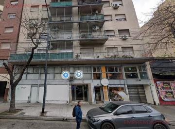 Garage · 15m² · Cochera Sobre Av Jujuy.