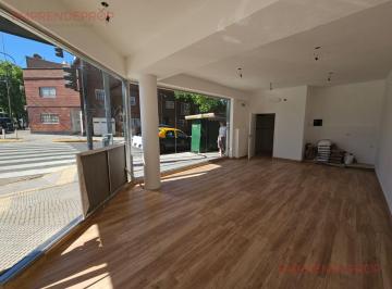 Local comercial · 47m² · 1 Ambiente · Se Vende con Renta - Local Comercial en Esquina.