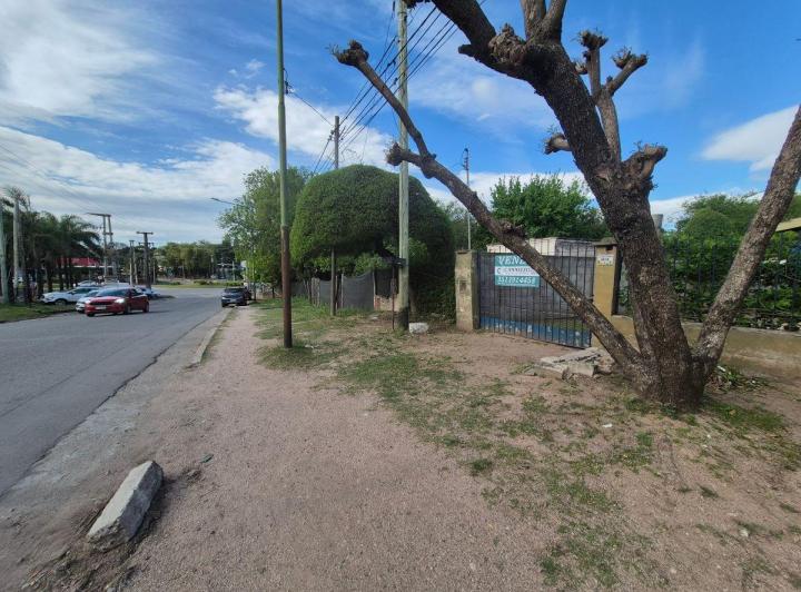 Casa · 160m² · 4 Ambientes · 1 Cochera