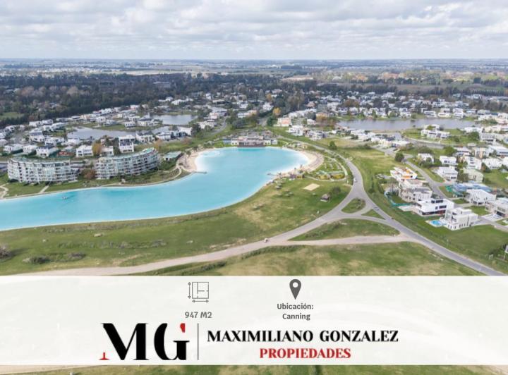 Terreno · 947m²