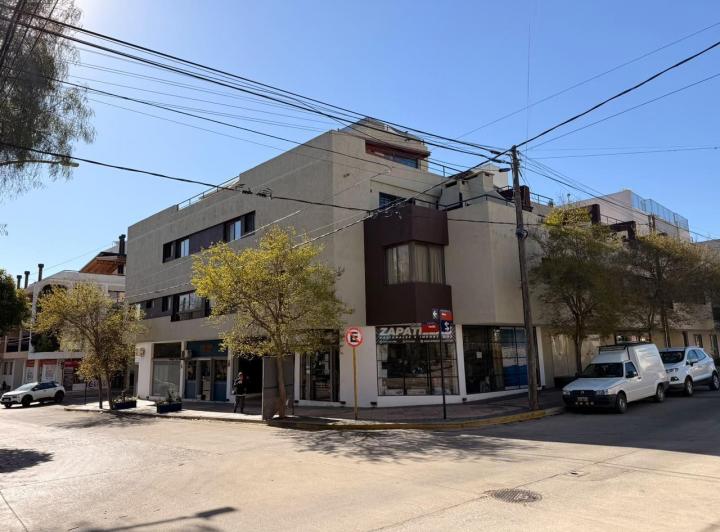 Departamento · 79m² · 4 Ambientes · 1 Cochera
