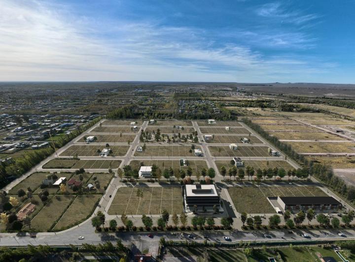 Terreno · 450m²