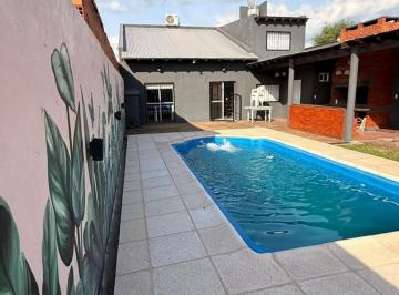 Quinta vacacional · 82m² · 2 Dormitorios · Venta de Casa Quinta en Sanchez 2 Dorm