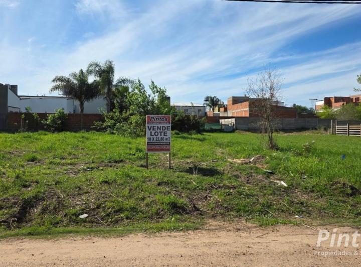 Terreno · 208m²