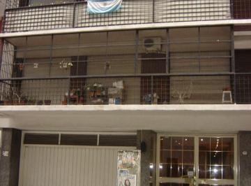 Departamento de 2 ambientes, Congreso · Hermoso 2 Amb Lateral en Congreso Super Ubicado