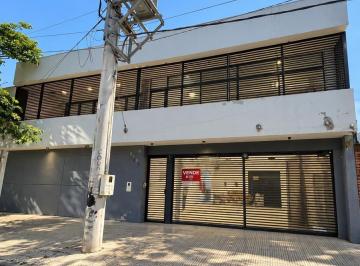 Bodega-Galpón · 4 Cocheras · Oficina en Capital