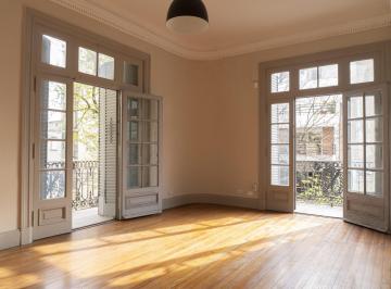 Departamento de 6 ambientes, Balvanera · Departamento Unico