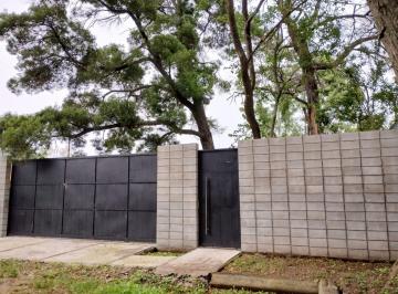 Casa · 100m² · 2 Ambientes · 2 Cocheras · Casa a Terminar en Venta Villa Elvira - La Plata