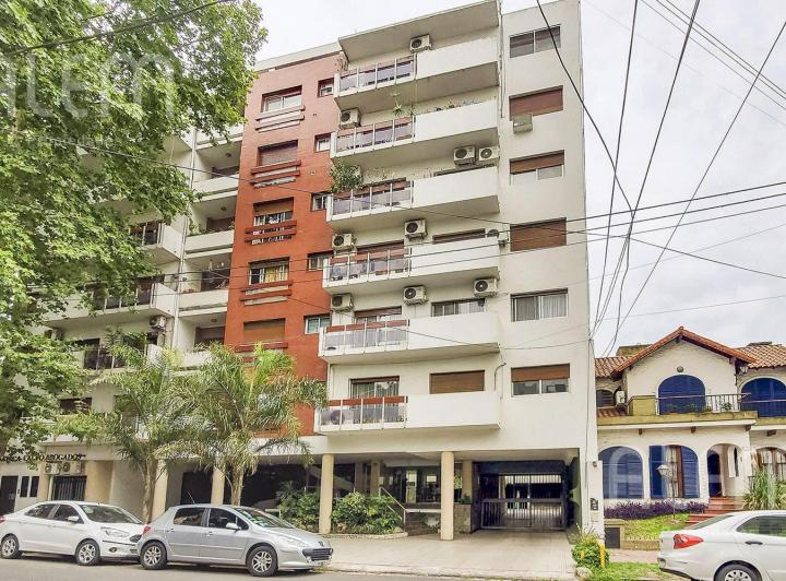 Departamento · 123m² · 4 Ambientes · 1 Cochera