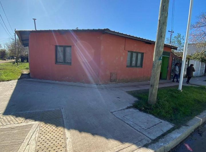 Casa · 1m² · 4 Ambientes