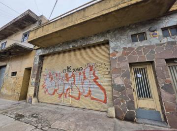 Bodega-Galpón · 135m² · 2 Ambientes · 2 Cocheras · Galpón en Lanús Oeste
