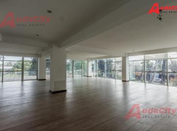 Oficina comercial · 206m² · 1 Ambiente · 2 Cocheras · Venta Oficina en Barrio Parque Leloir con Terraza y Dos Cocheras La Mejor Oficina