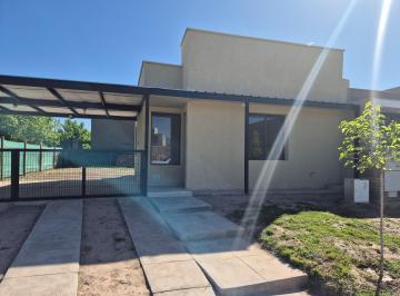 Casa de 4 ambientes, Luján de Cuyo · Alquiler de Casa en Lujan de Cuyo