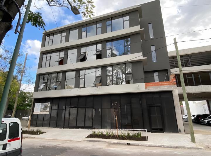 Oficina comercial · 260m² · 1 Ambiente · 1 Cochera