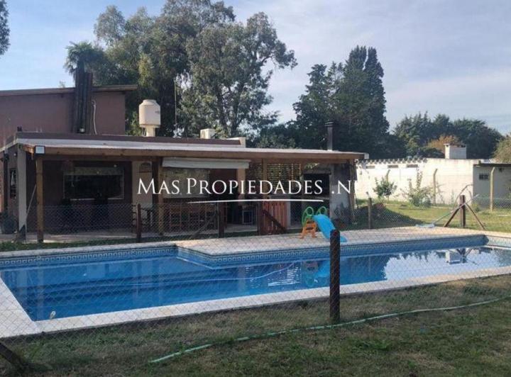 Casa · 95m² · 3 Ambientes · 1 Cochera