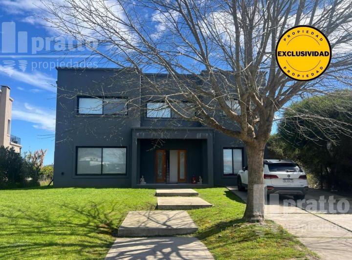 Casa · 201m² · 5 Ambientes
