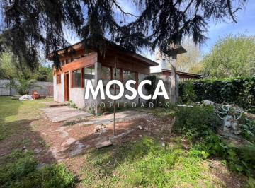 Casa · 40m² · 1 Ambiente · 3 Cocheras · Casa a Terminar Sobre Lote de 400 m