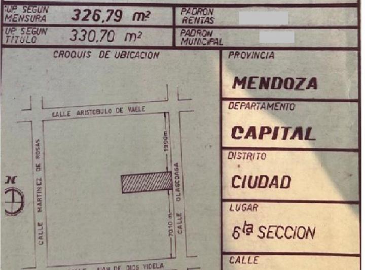 Terreno · 330m²