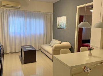 Departamento · 47m² · 3 Ambientes · Venta Dpto. 3 Amb. Flores, Fte. Luz - Bajas Expensas