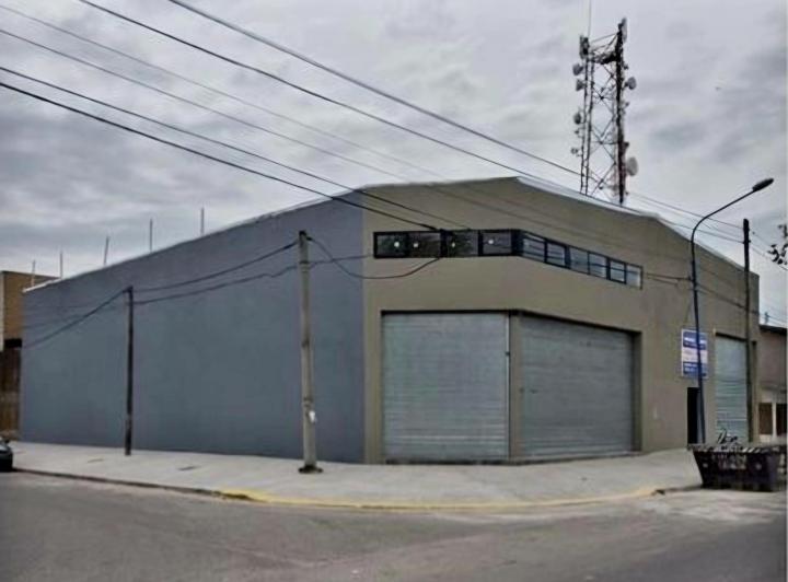 Bodega-Galpón · 660m²