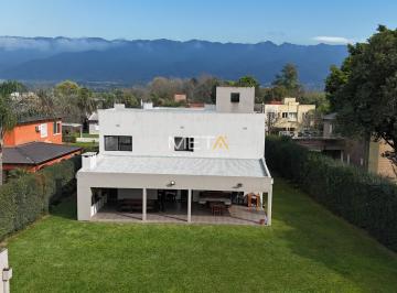 Casa de 7 ambientes, El Manantial · Casa en Venta Barrio Privado Los Alamos