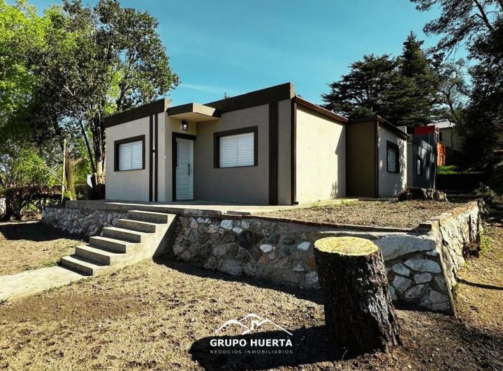 Casa · 300m² · 3 Ambientes · 1 Cochera