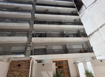 Departamento de 1 ambiente, Rosario · Ambiente. Semi Estrenar. Muy Amplio. Divisible. Gran Patio. Excelente