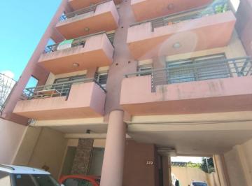 Departamento de 2 ambientes, Quilmes · Depto 2 Amb Semipiso - Conesa 372, Quilmes Centro
