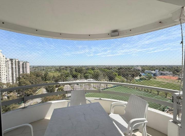 Departamento · 97890m² · 4 Ambientes · 1 Cochera
