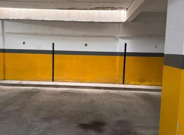 Garage · Cochera en Alquiler en La Plata