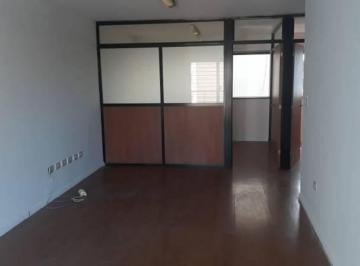 Oficina comercial · 80m² · 1 Ambiente · Oficina en Piso Exclusivo Equipada y con Renta Activa.