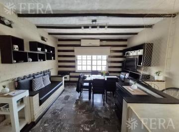 PH · 57m² · 3 Ambientes · Venta PH 3 Ambientes con Patio en Sarandi
