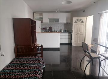 Departamento · 70m² · 2 Ambientes · 2 Ambientes Amplios con Terraza Seguí y Cervantes, Parrill