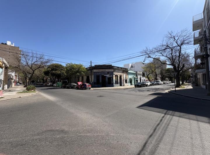 Local comercial · 166m² · 4 Ambientes